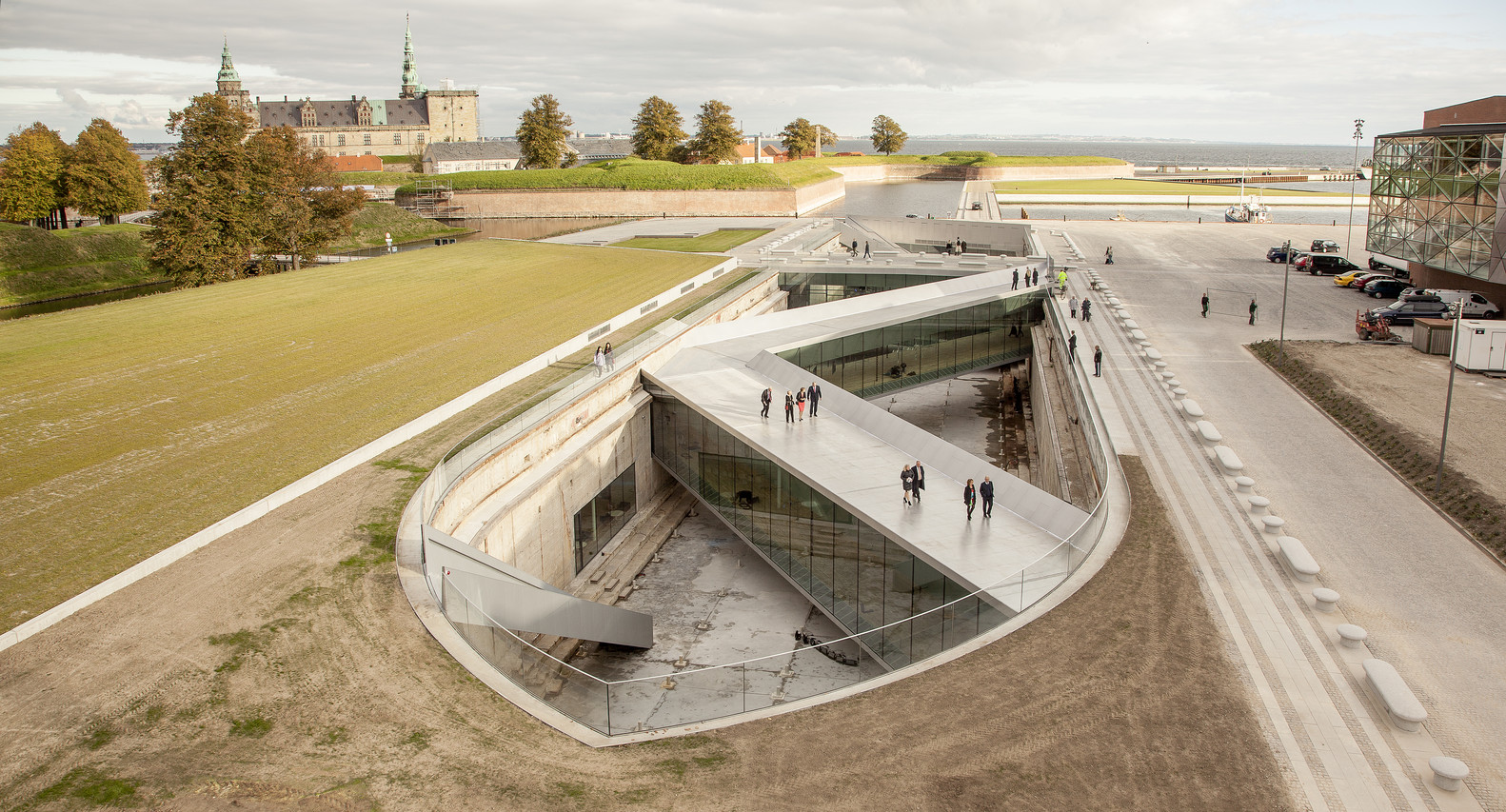 9553Danimarka Ulusal Deniz Müzesi’nde Açılan Sergi, B. Ingels Tarafından Tasarlanan Müze Yapısının Tasarım ve Yapım Sürecini Anlatıyor