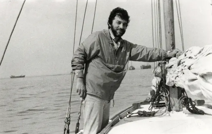 Ressam Özer Kabaş'ın 70'lerden Sonra Denize İlişkin Kavramları Ele Aldığı Yapıtlarını İçeren, 